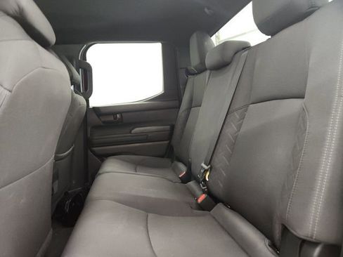 Certified 2025 Toyota Tacoma SR image 7