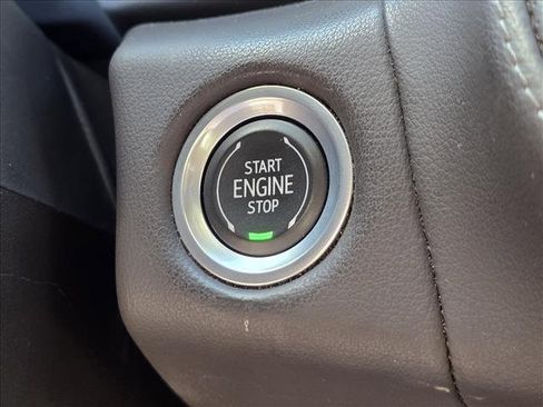 Used 2022 GMC Yukon SLT image 19