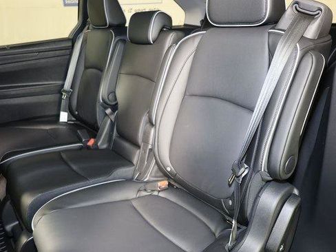 New 2026 Honda Odyssey Touring image 25