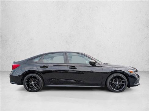 Used 2022 Honda Civic Sport image 4