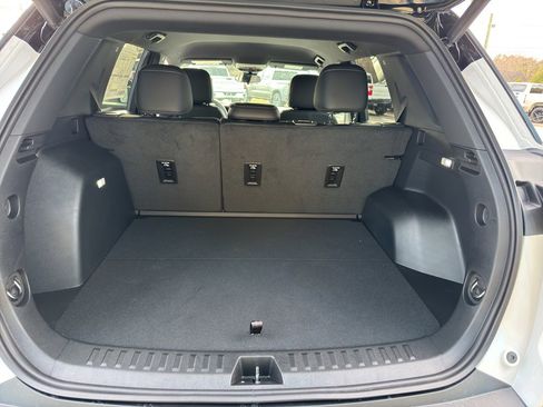 New 2026 Chevrolet Equinox LT w/ Convenience Package II image 19