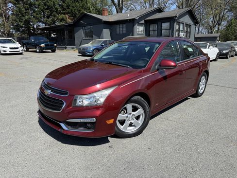Used 2016 Chevrolet Cruze LT w/ Sun And Sound Package image 1