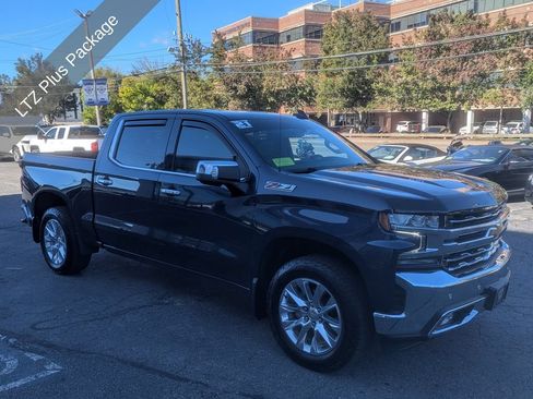 Used 2021 Chevrolet Silverado 1500 LTZ w/ Z71 Off-Road Package AWD/4WD image 6