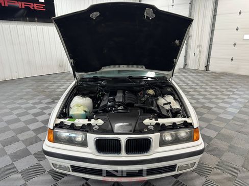 Used 1999 BMW 323i Convertible RWD image 51