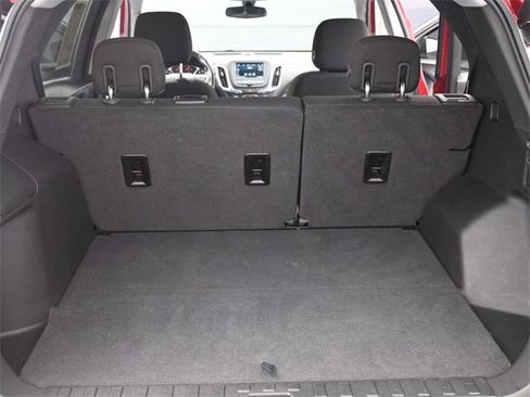 Used 2019 Chevrolet Equinox LT image 20