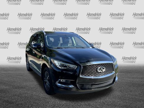 Used 2020 INFINITI QX60 Luxe w/ Essential Package AWD/4WD image 2