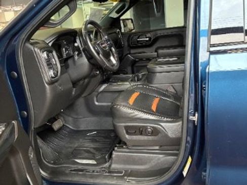 Used 2019 GMC Sierra 1500 AT4 w/ Off Road Performance Package image 16