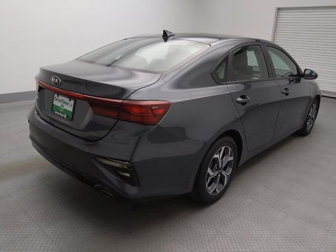 Used 2019 Kia Forte LXS image 9