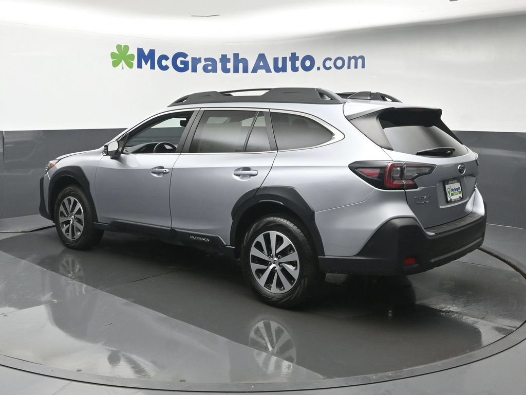 Used 2025 Subaru Outback Premium AWD/4WD image 25