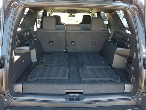 Used 2025 Toyota 4Runner TRD Off-Road image 28