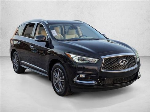 Used 2020 INFINITI QX60 Luxe w/ Essential Package image 3