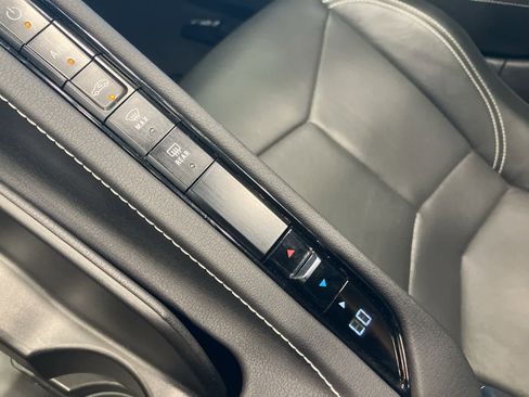 Used 2020 Chevrolet Corvette Stingray Coupe w/ 1LT image 19