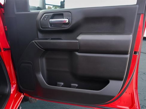 Certified 2024 Chevrolet Silverado 2500 Custom w/ Custom Value Package image 30