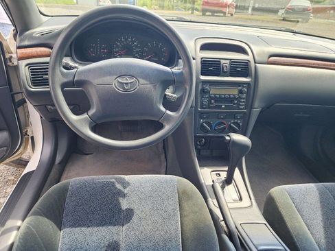 Used 2001 Toyota Solara SE image 12