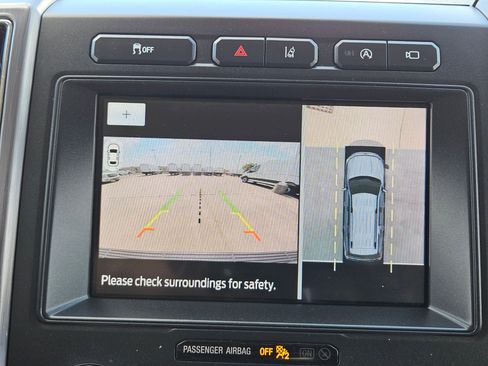 Used 2020 Ford Expedition Max Platinum RWD image 24