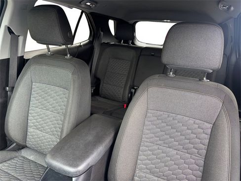 Used 2019 Chevrolet Equinox LT image 17