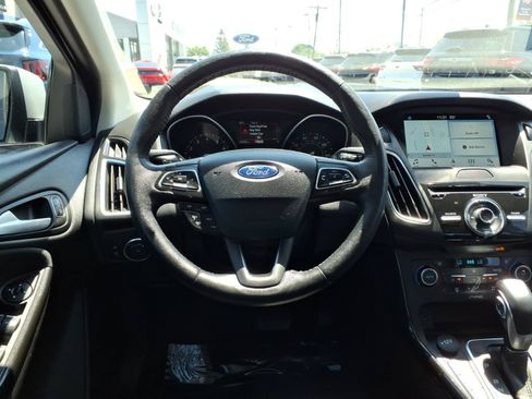 Certified 2018 Ford Focus Titanium FWD image 16
