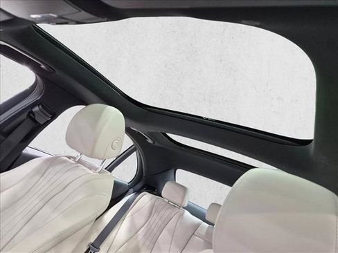 Used 2022 Mercedes-Benz E 350 Sedan w/ Warmth & Comfort Package image 16