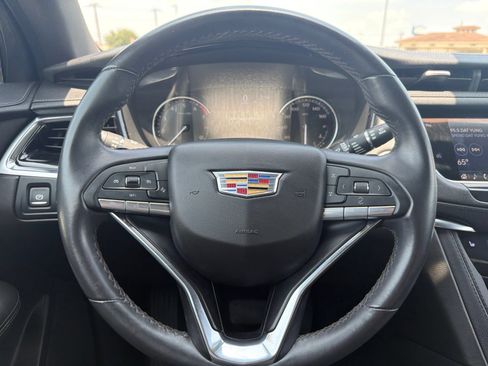 Used 2023 Cadillac XT6 Luxury FWD image 20