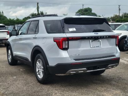 New 2026 Ford Explorer Active w/ Active Comfort Package