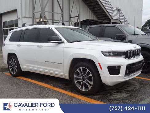 Used 2021 Jeep Grand Cherokee L Overland w/ Luxury Tech Group IV AWD/4WD image 2
