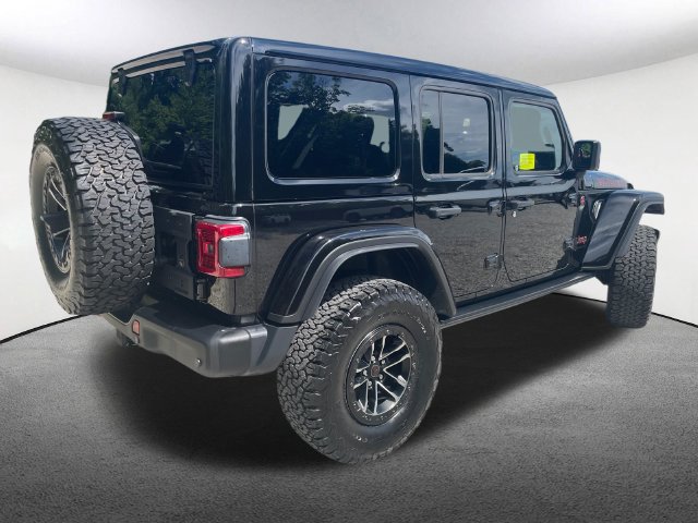 Certified 2025 Jeep Wrangler Unlimited Rubicon AWD/4WD image 13