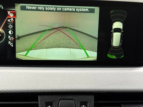 Used 2017 BMW X1 sDrive28i FWD image 5