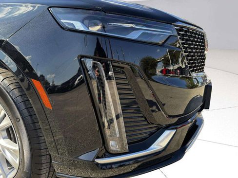 Used 2024 Cadillac XT6 Luxury w/ LPO, Floor Liner Package image 11