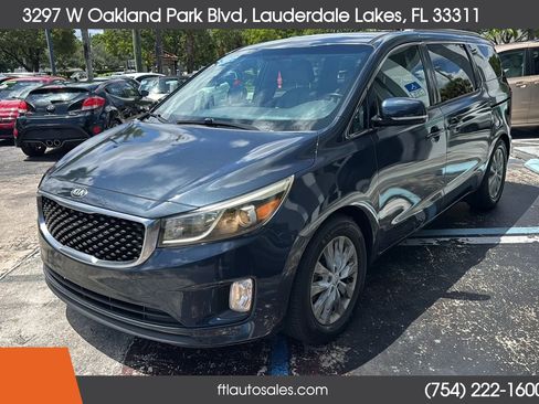 Used 2015 Kia Sedona EX FWD image 5