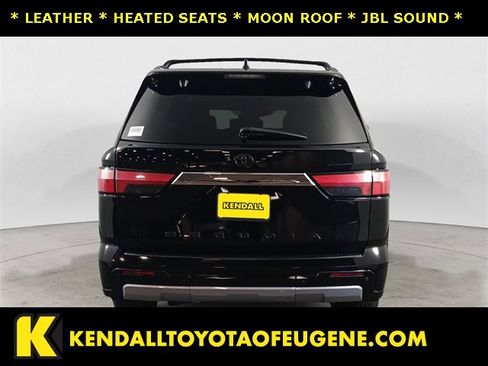 Used 2023 Toyota Sequoia Limited image 4
