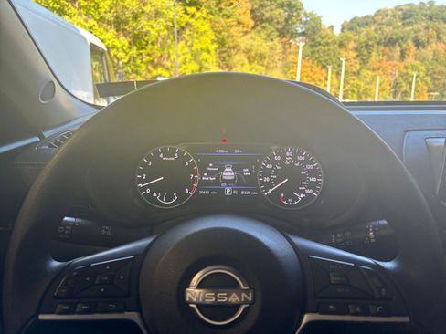 Used 2024 Nissan Sentra SV image 25