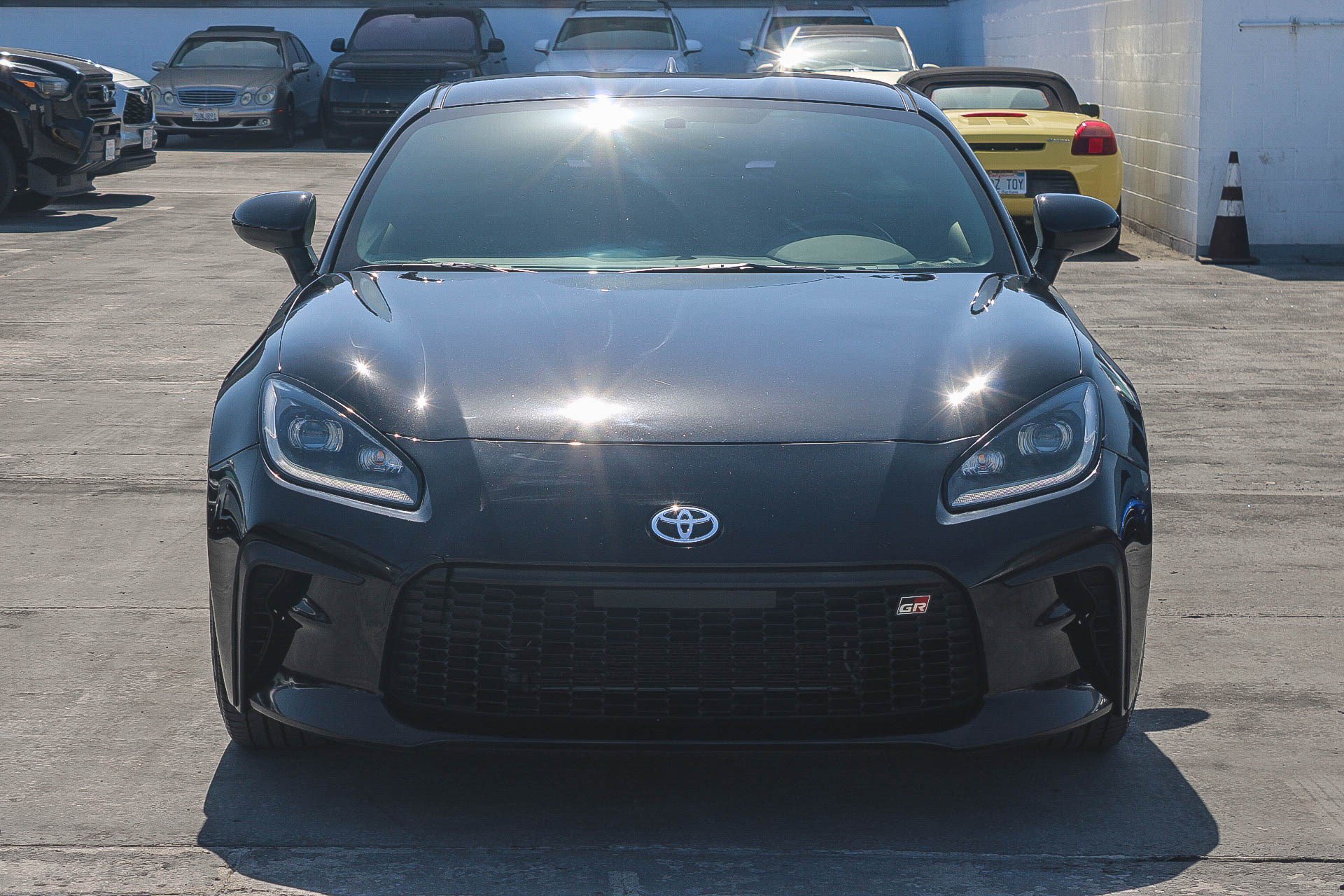 Certified 2023 Toyota GR86 w/ ALL Weather Mat Package (TMS) RWD image 2