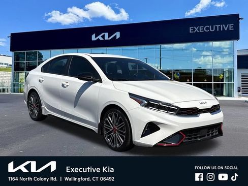 Certified 2023 Kia Forte GT w/ GT2 Package FWD image 5