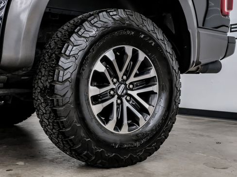 Used 2019 Ford F150 Raptor image 58
