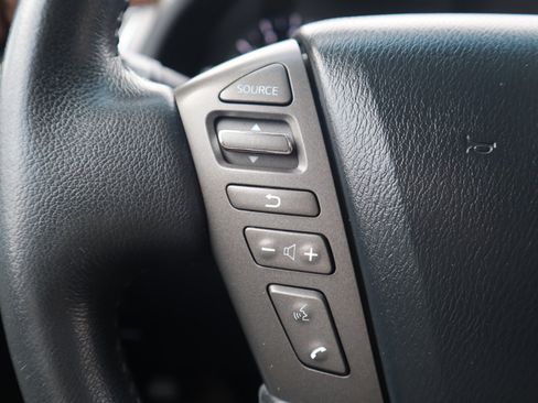 Used 2017 Nissan Armada Platinum image 93