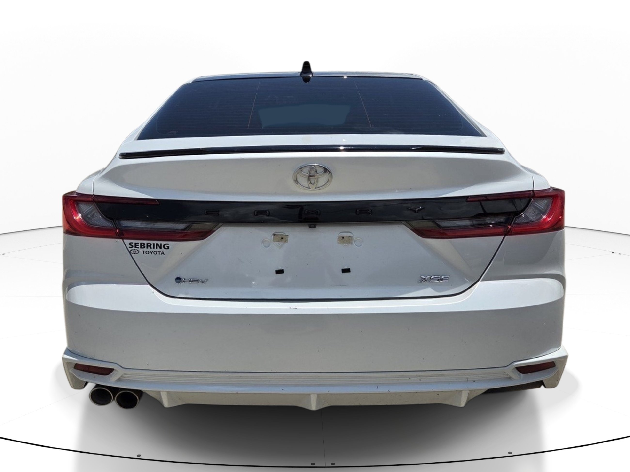 Used 2025 Toyota Camry XSE FWD image 8