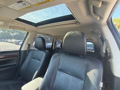 Used 2014 Mitsubishi Outlander SE FWD image 7