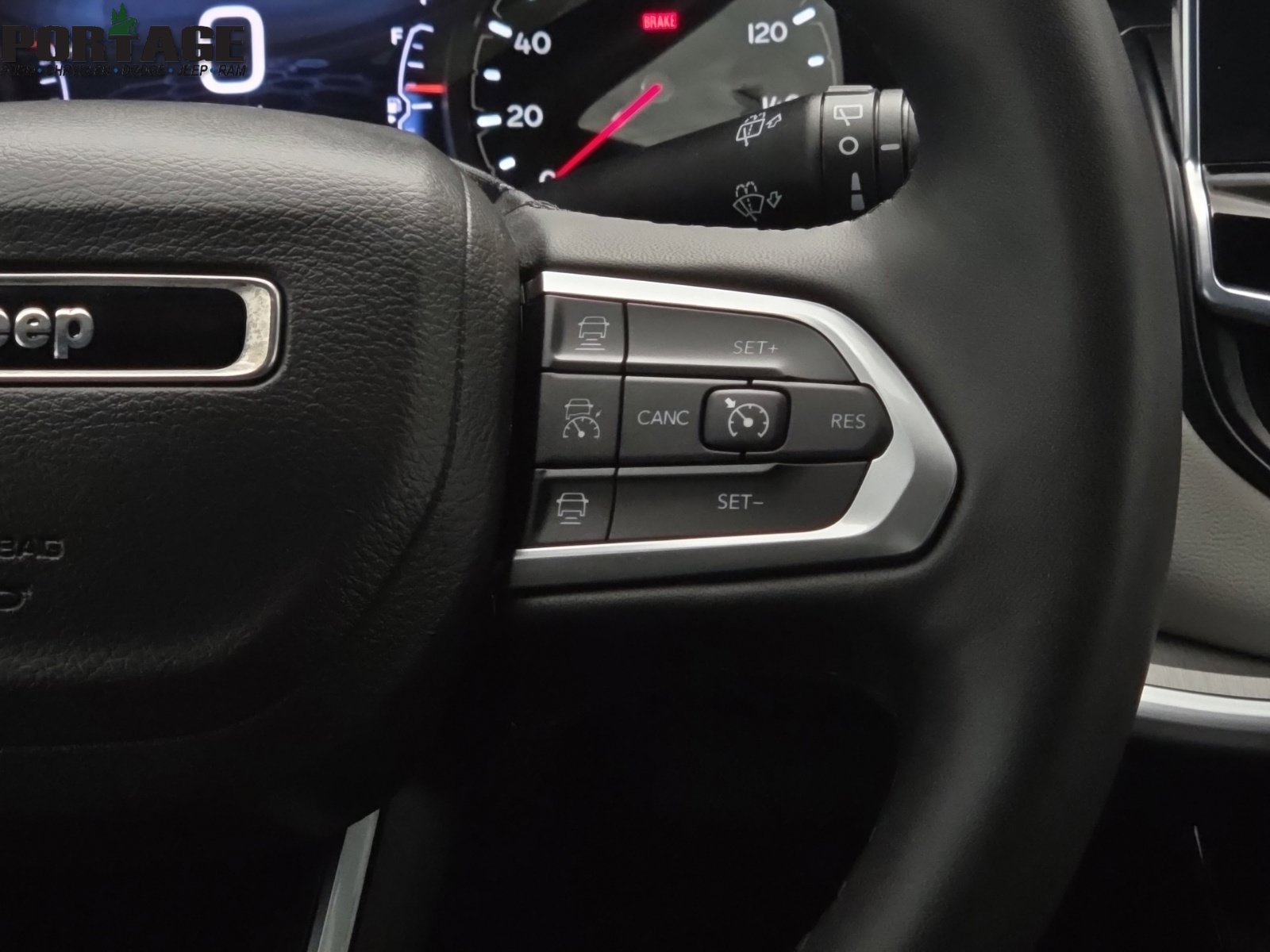 Used 2025 Jeep Compass Limited AWD/4WD image 22