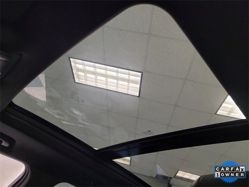 Used 2023 Cadillac XT6 Luxury image 19