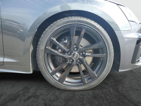 Used 2023 Audi S5 Premium Plus w/ Premium Plus Package AWD/4WD image 6