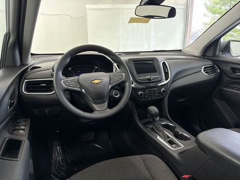 Certified 2024 Chevrolet Equinox LT w/ LPO, Floor Liner Package image 19