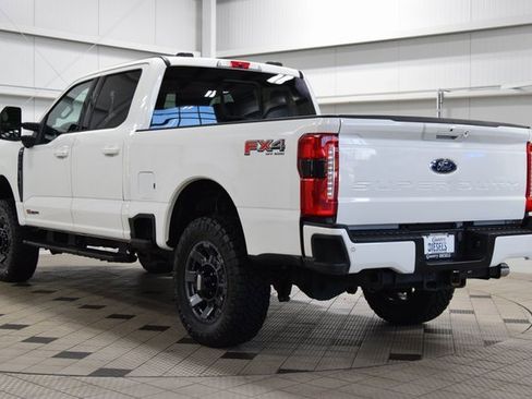 Used 2023 Ford F250 Lariat w/ Sport Appearance Package image 5