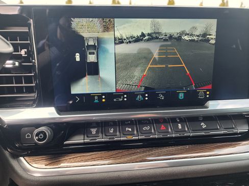 Used 2025 Chevrolet Silverado 2500 LT w/ Trail Boss Package image 35