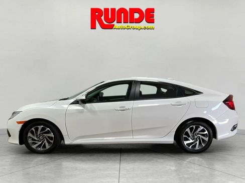 Used 2017 Honda Civic EX image 2