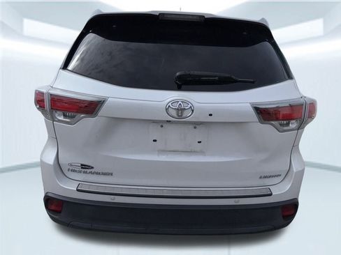 Used 2015 Toyota Highlander Limited image 14