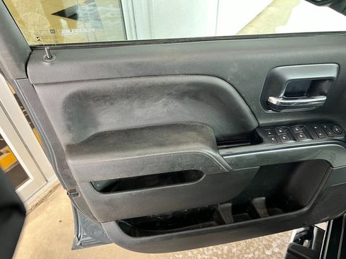 Used 2018 Chevrolet Silverado 1500 LT w/ All Star Edition image 16