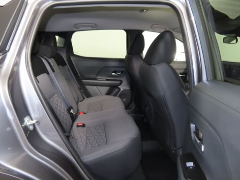 Certified 2025 Nissan Kicks SV w/ Charging Package image 32