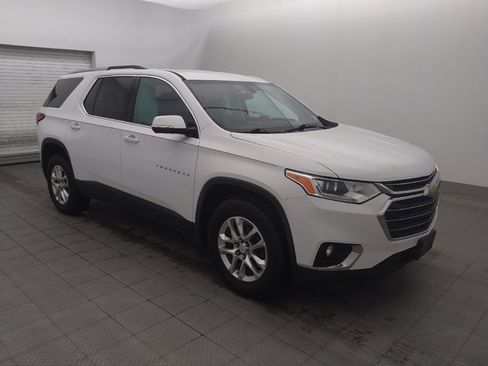 Used 2018 Chevrolet Traverse LT FWD image 11