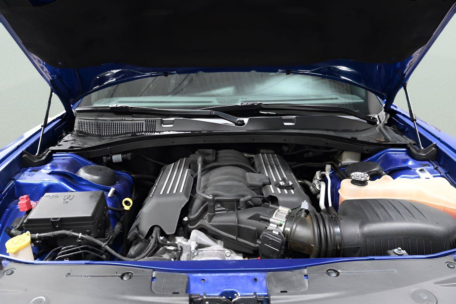 Used 2020 Dodge Charger Scat Pack RWD image 35