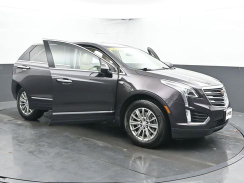 Used 2018 Cadillac XT5 Luxury w/ Driver Awareness Package image 47